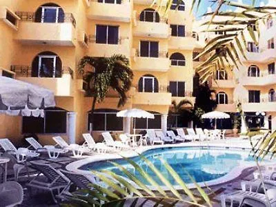 ***  Hotel Margaritas Cancún Messico