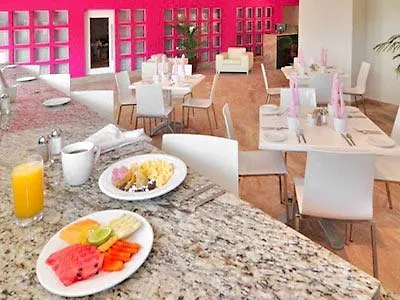 Hotel Margaritas Cancún