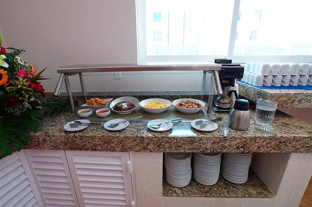 Hotel Margaritas Cancún